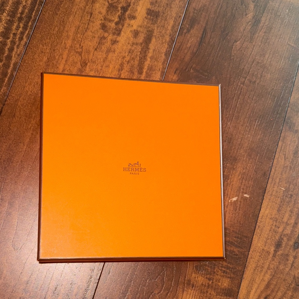 Hermès Signature Orange Gift Box Set